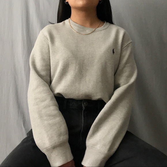 **SOLD**: GREY CREWNECK BY POLO BY RALPH LAUREN - Picture 5 of 5